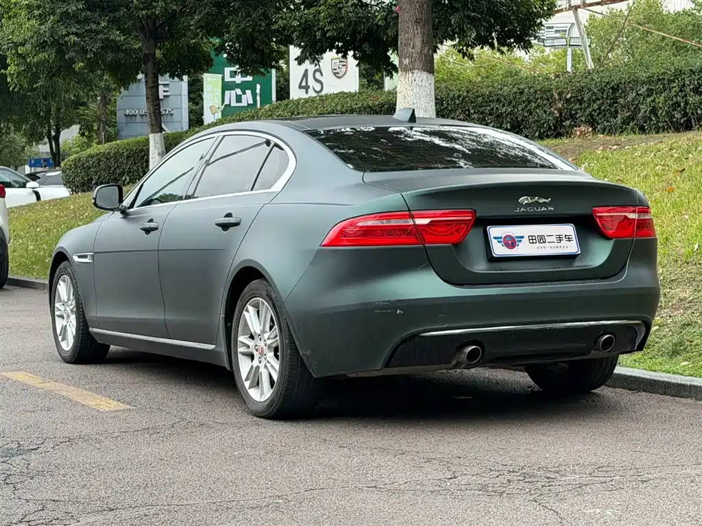 Jaguar XEL 2018 — фото 4