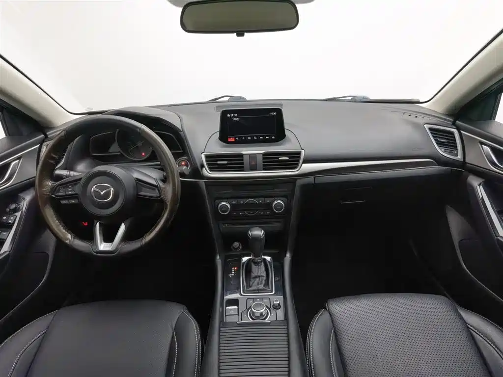 Mazda 3 Axela 2017 — фото 5