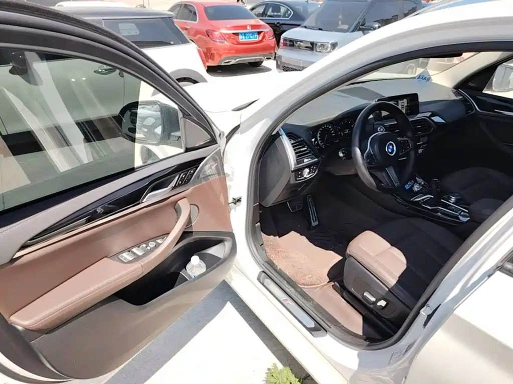 BMW X3 2018 — фото 16