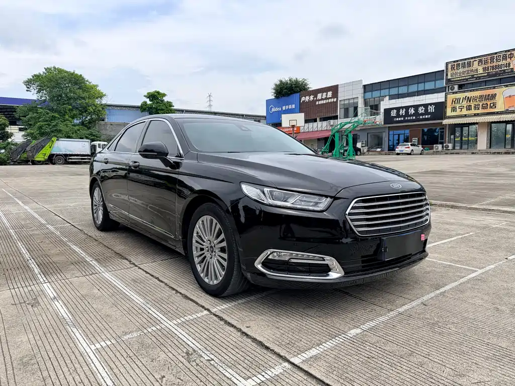 Ford Taurus 2018 — фото 3
