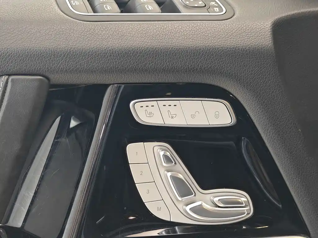Mercedes-Benz G-Class AMG 2021 — фото 12