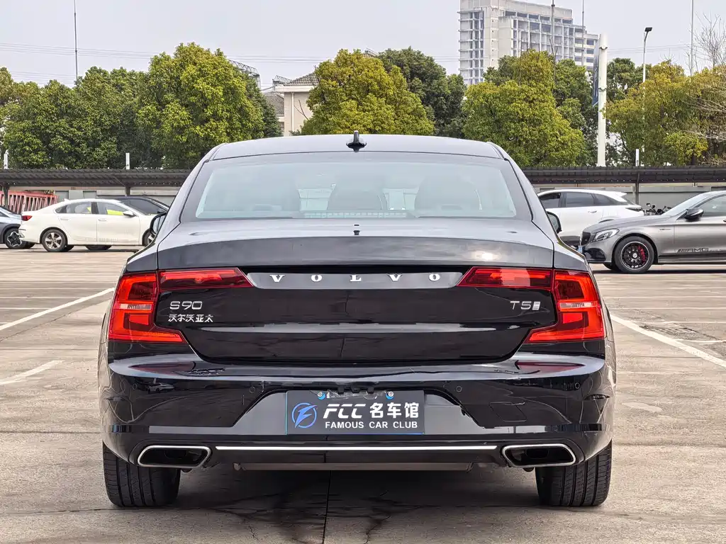 Volvo S90 2018 — фото 3