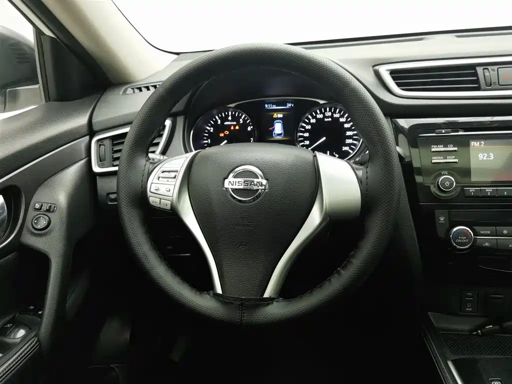 Nissan X-Trail 2016 — фото 11