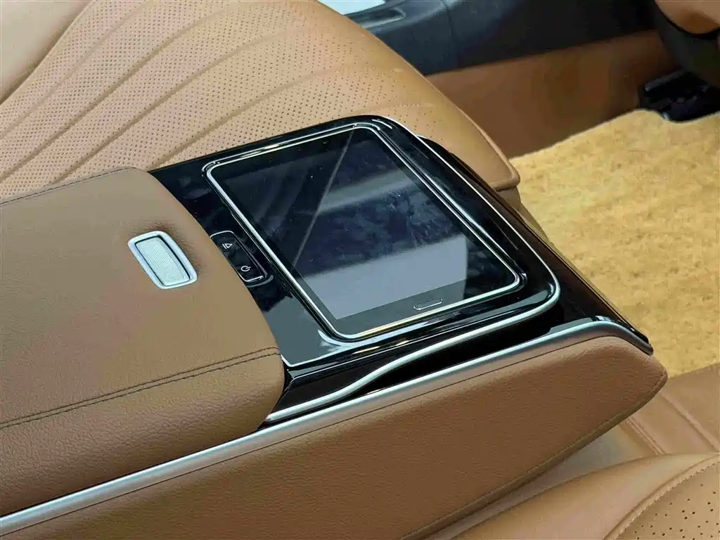 Mercedes-Benz S-Class 2022 — фото 9