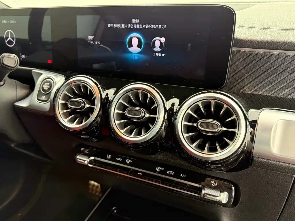 Mercedes-Benz GLB AMG 2023 — фото 22