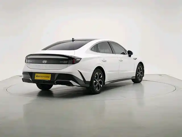 Hyundai Sonata 2025 — фото 2