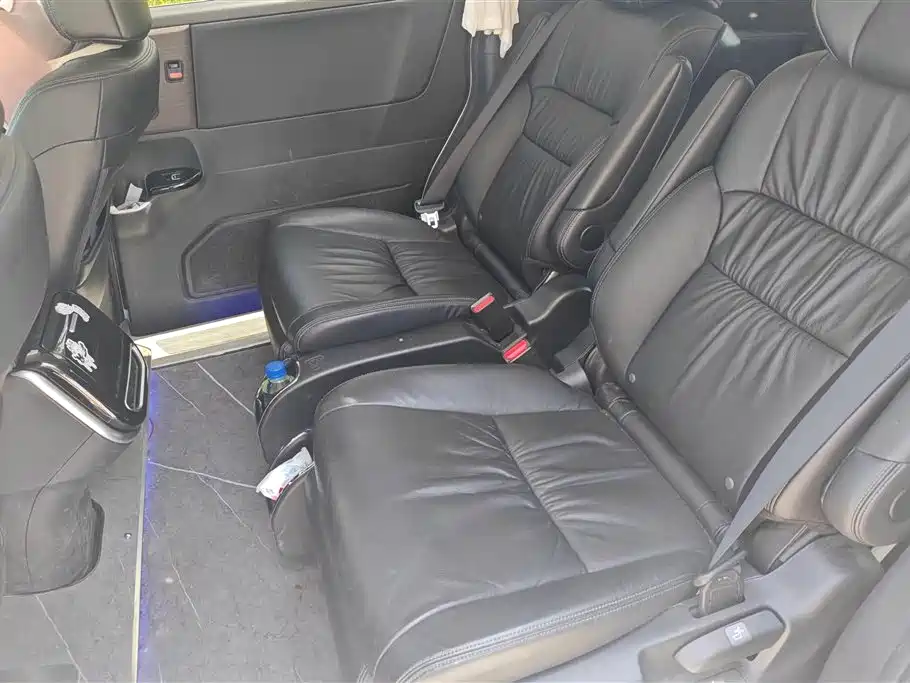 Honda Odyssey 2023 — фото 11
