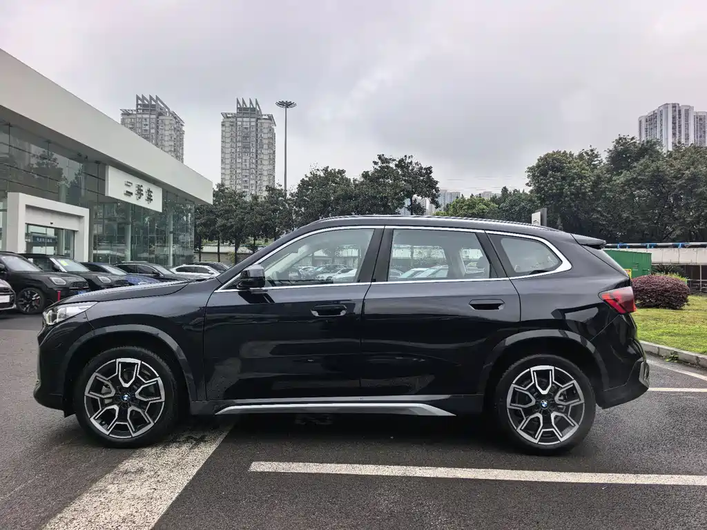 BMW X1 2025 — фото 8