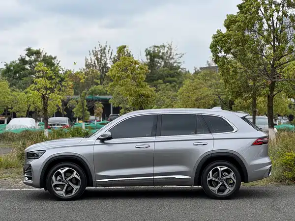 Geely Xingyue L 2021