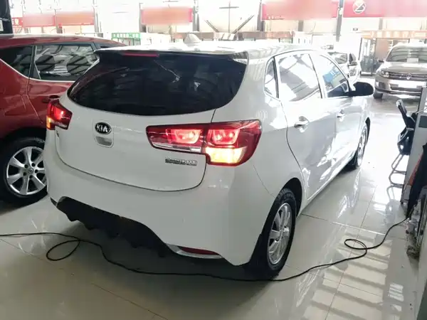 Kia K2 2016