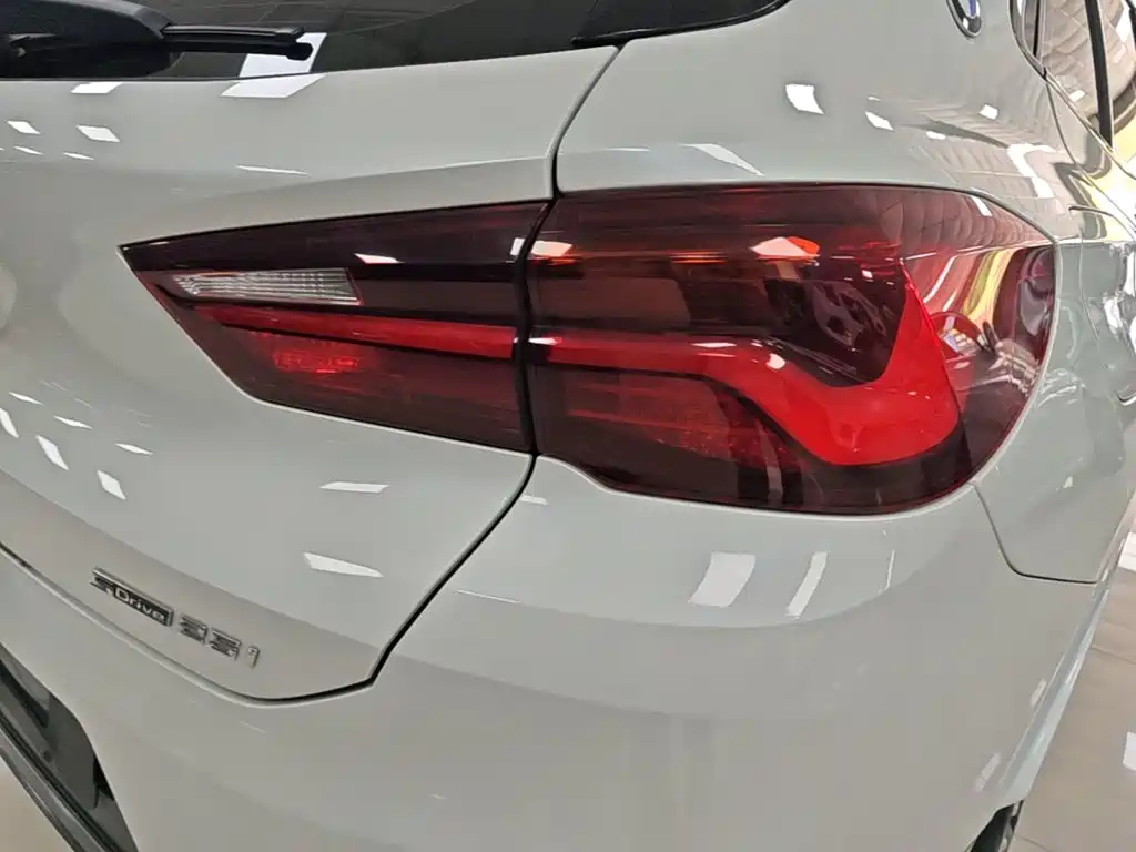BMW X2 2021 — фото 8