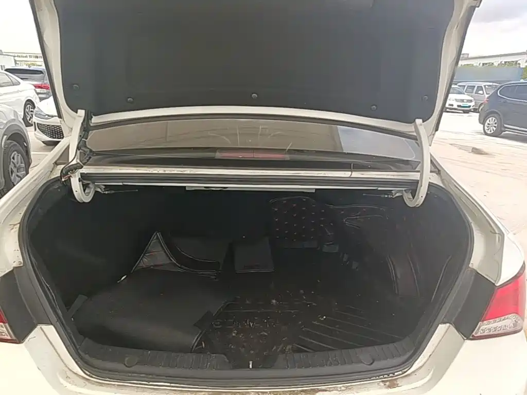 Hyundai Sonata 2015 — фото 19