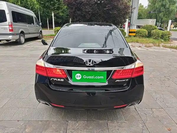 Honda Accord 2015