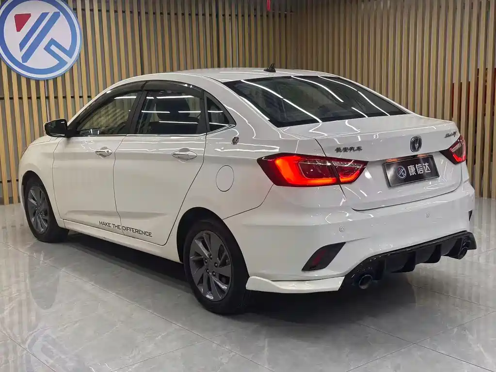 Changan Eado DT 2019 — фото 9