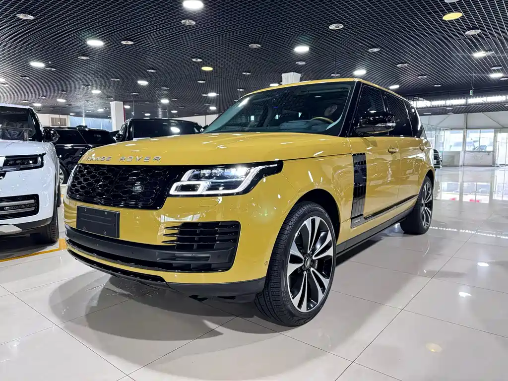 Land Rover Range Rover 2021 — фото 1