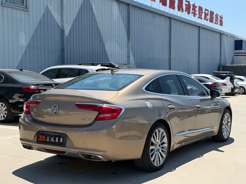 Buick LaCrosse 2016 — фото 11