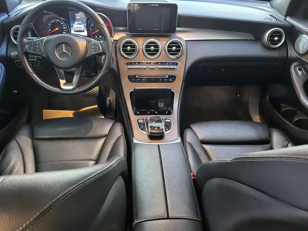 Mercedes-Benz GLC 2018 — фото 8