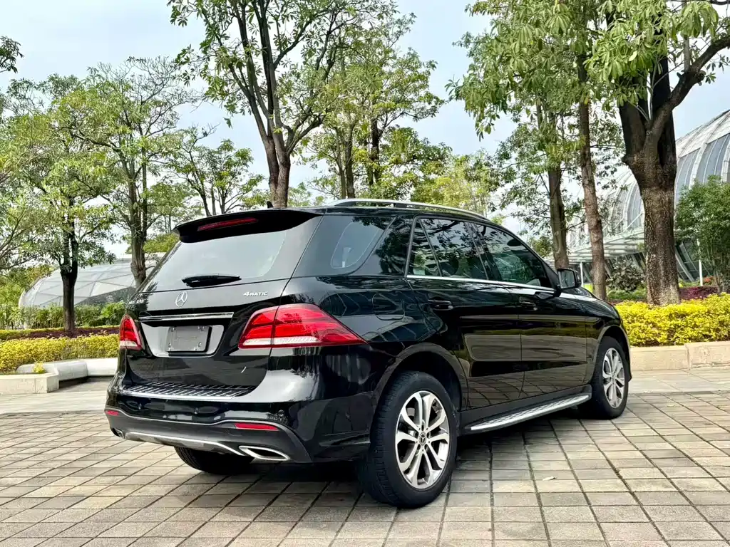 Mercedes-Benz GLE 2018 — фото 8