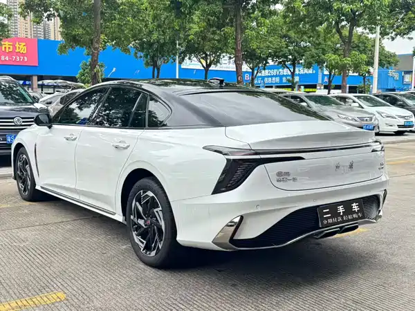 Hongqi H6 2023