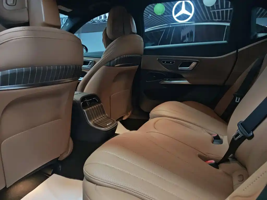 Mercedes-Benz E-Class New Energy 2025 — фото 12