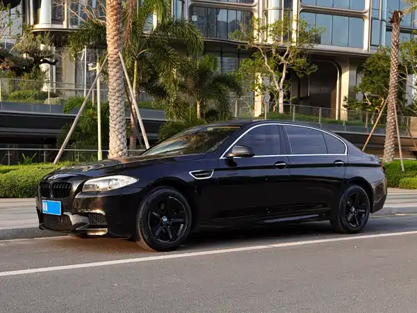 BMW 5 Series 2011