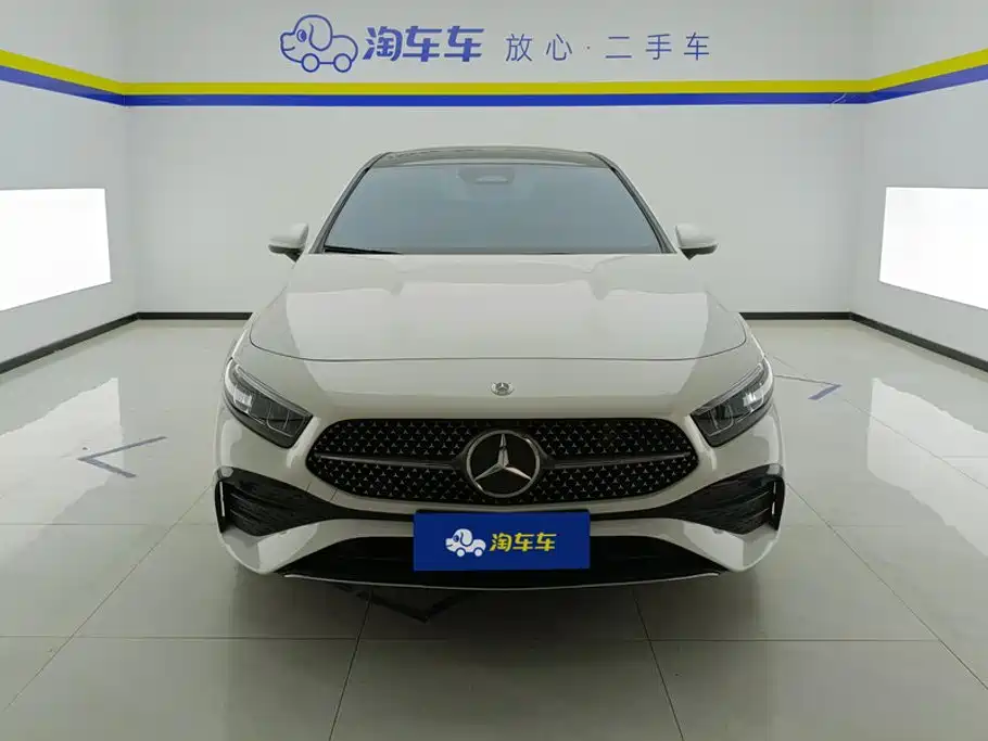 Mercedes-Benz A-Class 2023 — фото 2