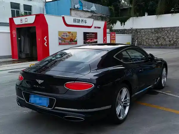Bentley Continental 2020