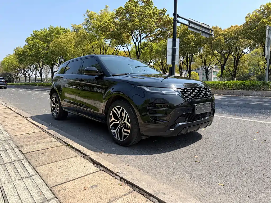 Land Rover Evoque 2023 — фото 3