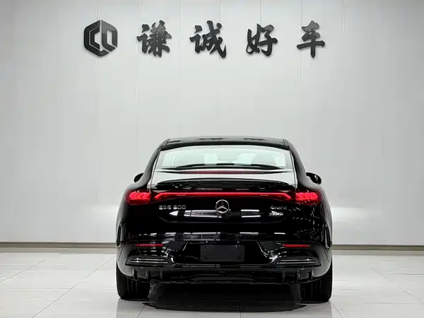 Mercedes-Benz EQE 2025