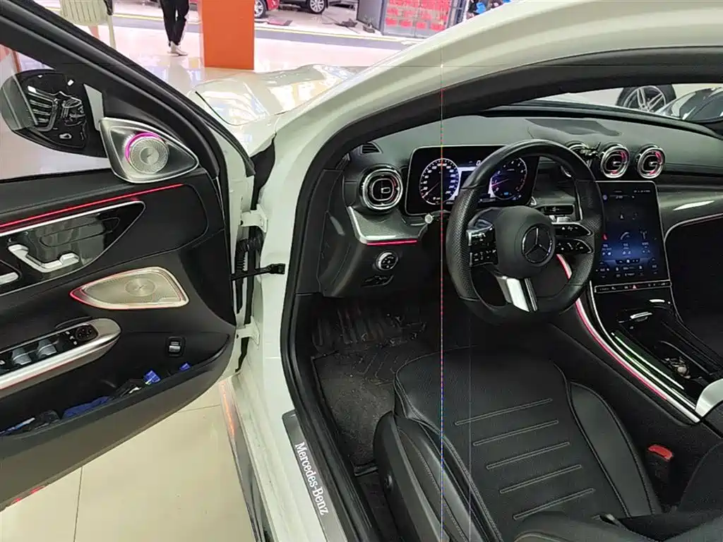 Mercedes-Benz C-Class 2022 — фото 16