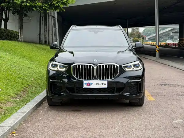 BMW X5 2023