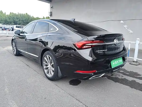 Buick LaCrosse 2021