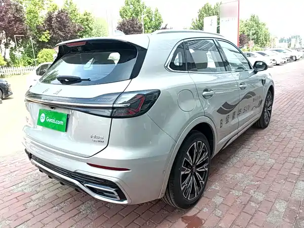 Hongqi HS5 2024
