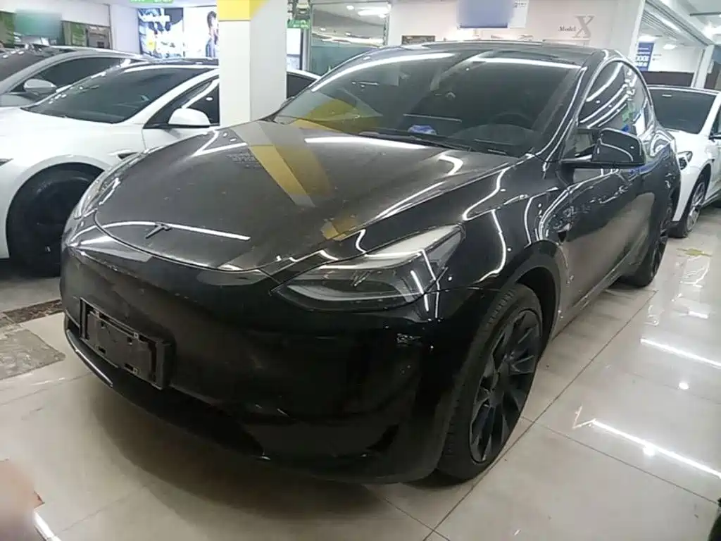 Tesla Model Y 2022 — фото 1