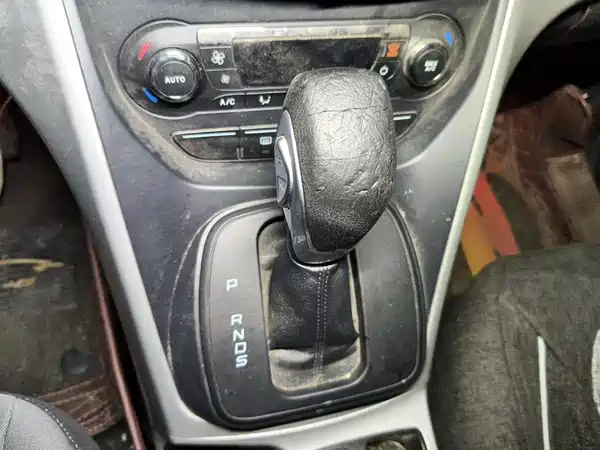 Ford Kuga 2015