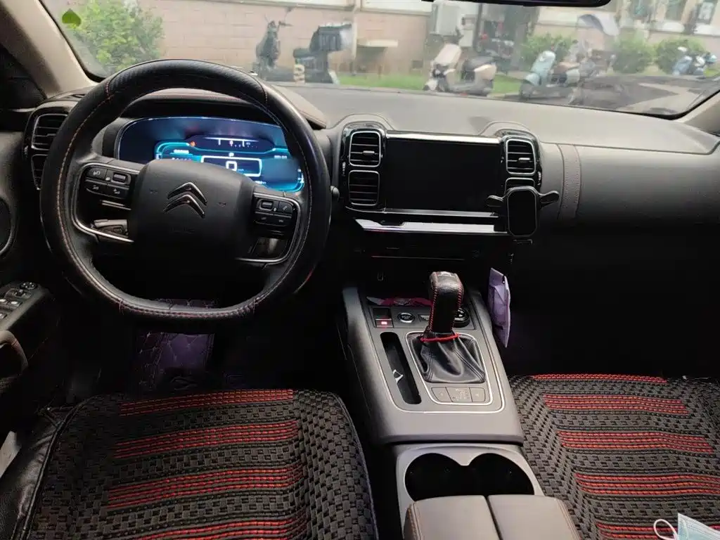 Citroën C5 Aircross 2017 — фото 5