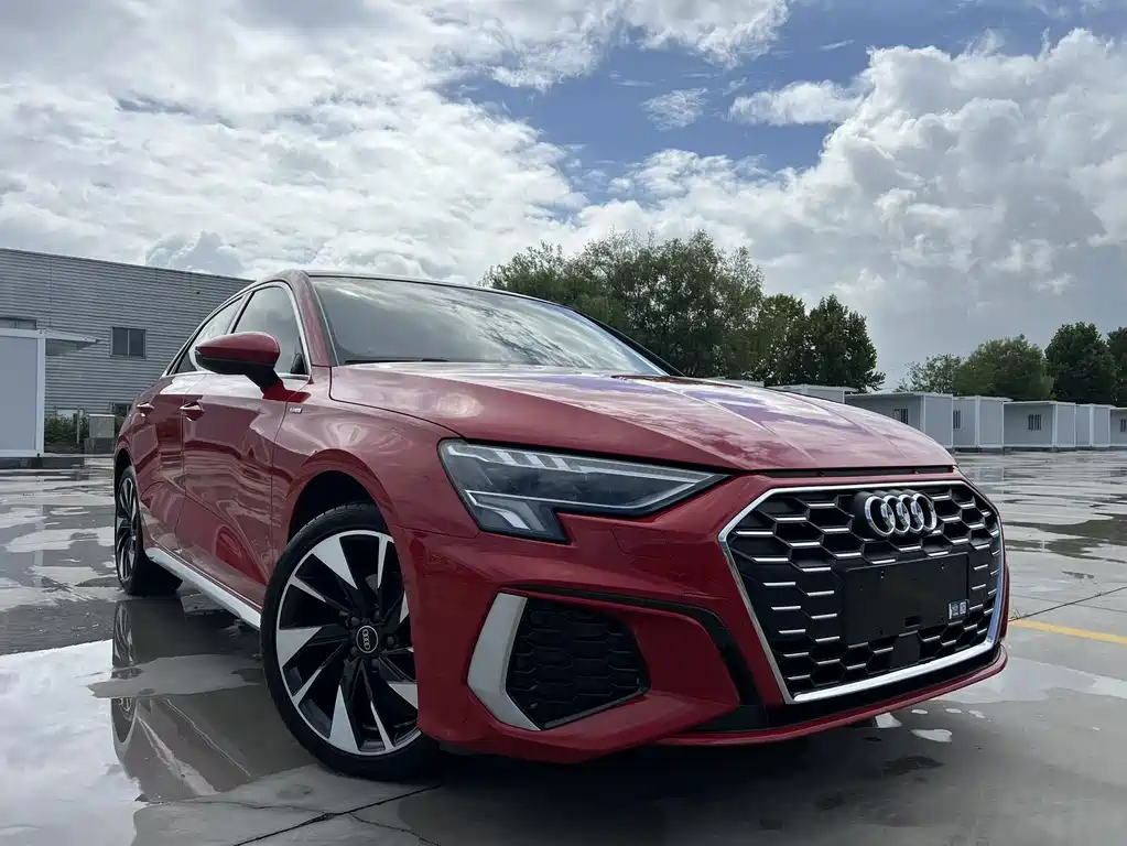 Audi A3 2023 — фото 3