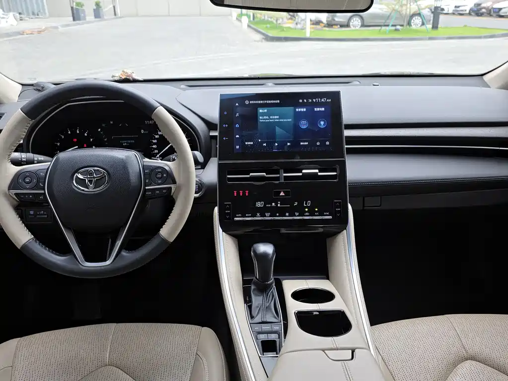 Toyota Avalon 2022 — фото 19