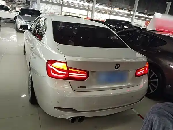 BMW 3 Series 2018