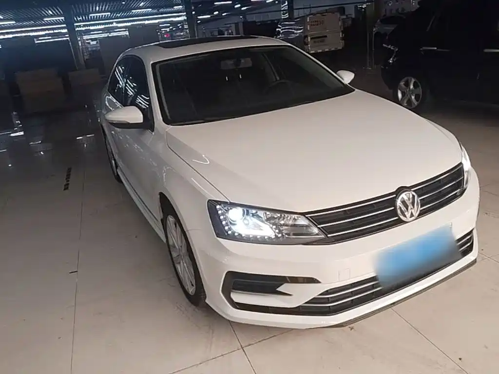 Volkswagen Sagitar 2018 — фото 4
