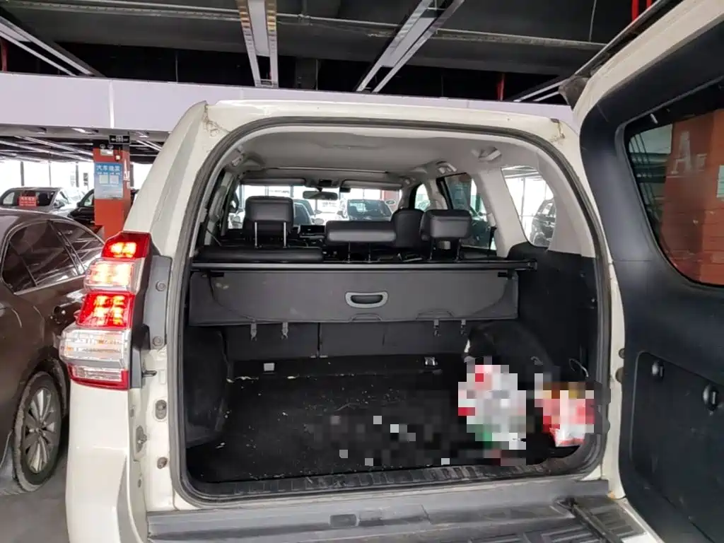 Toyota Prado 2017 — фото 19