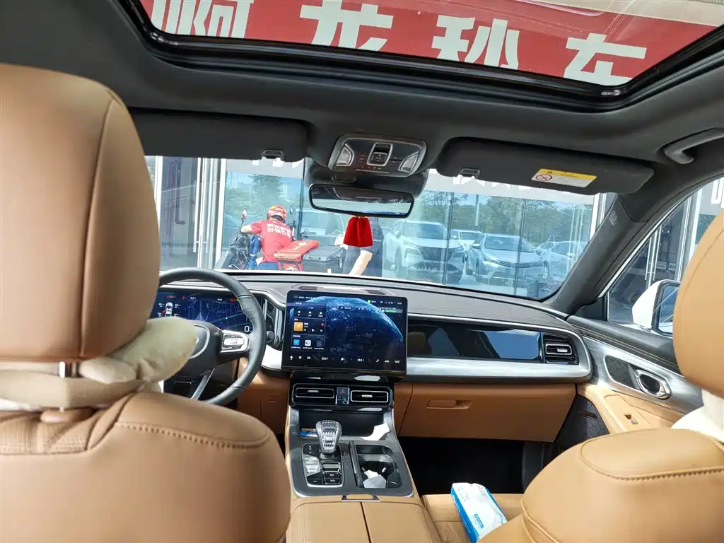 GAC Motor Trumpchi GS8 2025 — фото 5