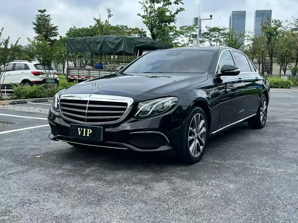 Mercedes-Benz E-Class 2017 — фото 1