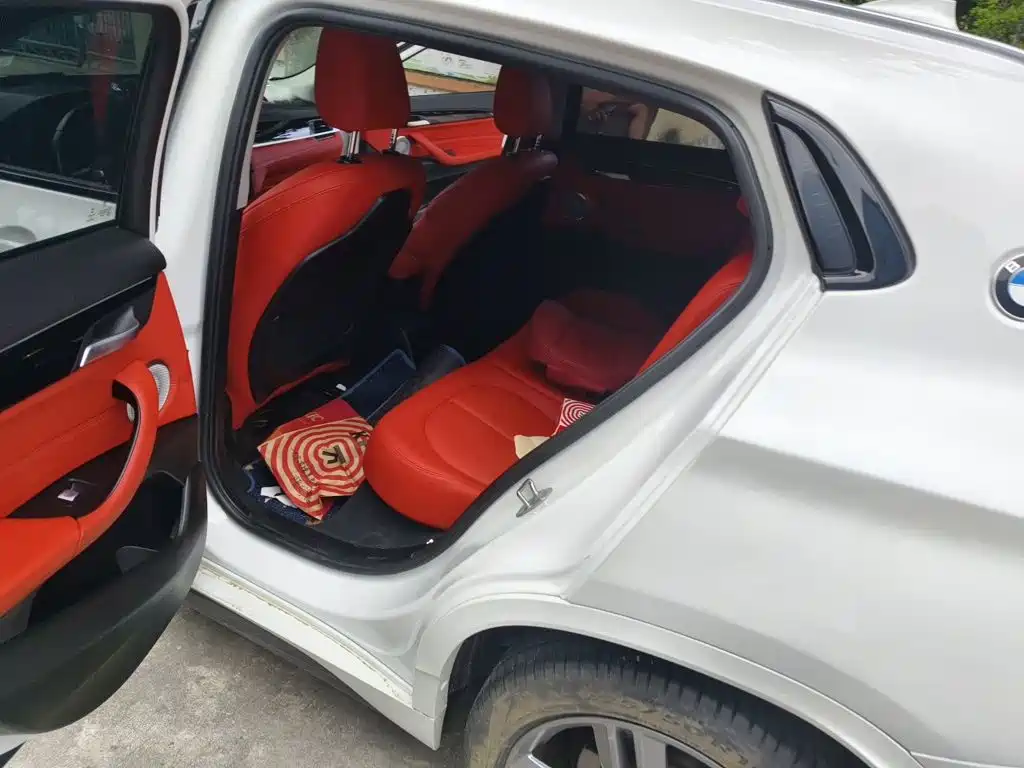 BMW X2 2023 — фото 15
