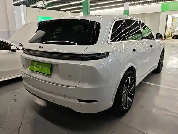 Li Auto L7 2024