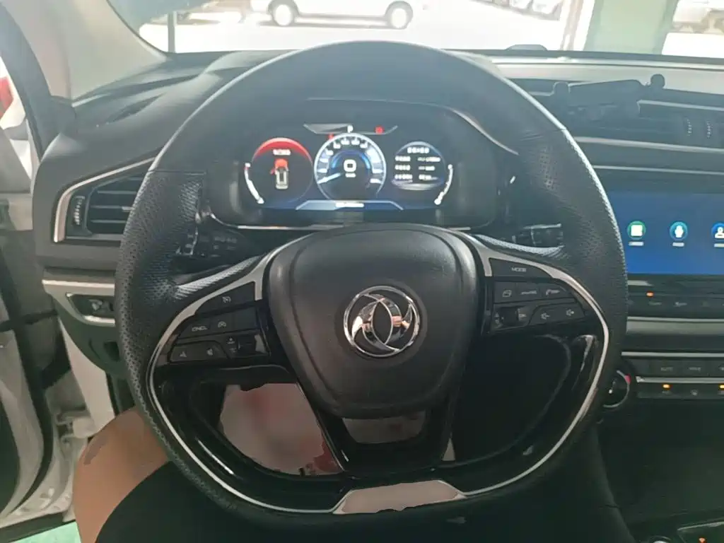 Dongfeng Fengshen AX7 2019 — фото 11