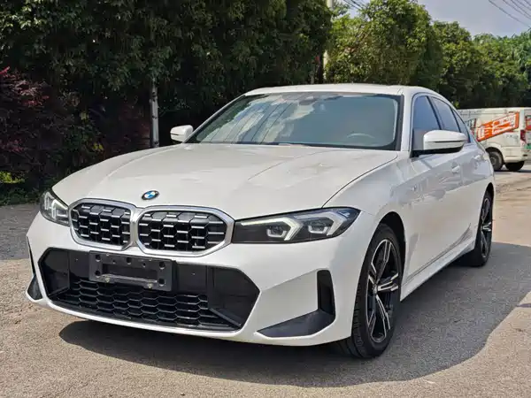 BMW 3 Series 2023