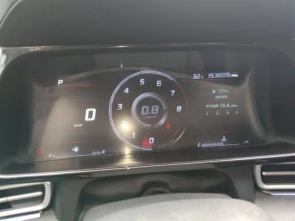 Hyundai Elantra 2022