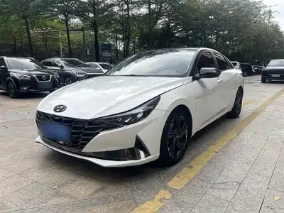 Hyundai Elantra 2021