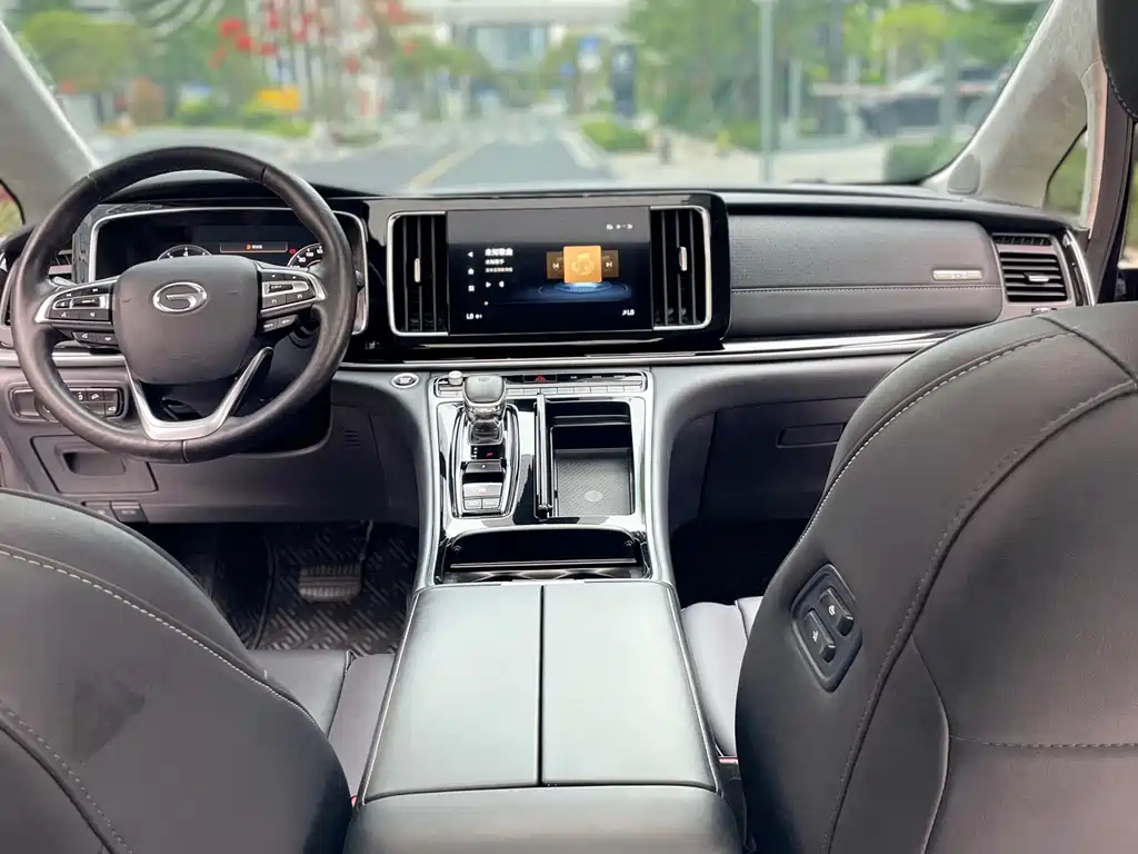 GAC Motor Trumpchi M8 2023 — фото 32